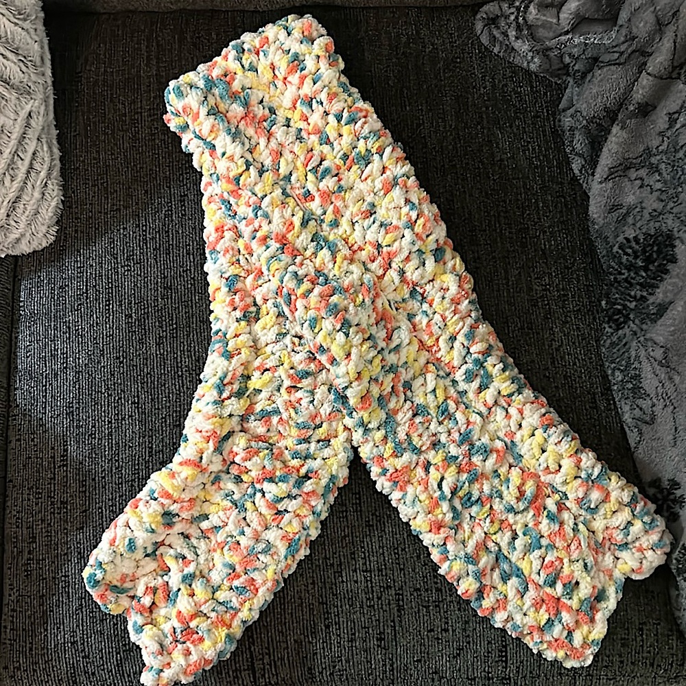 Chunky Variegated Winter Scarf